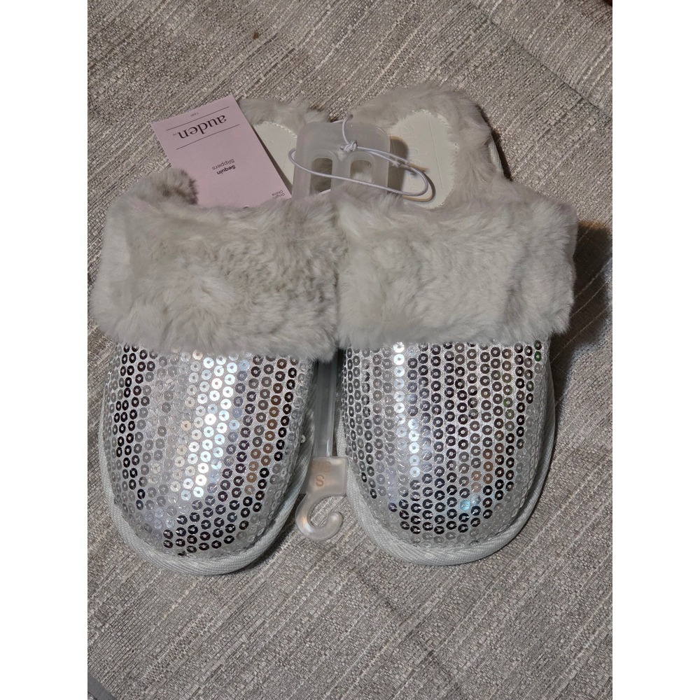 Auden Womens Sequin Slippers Silver Faux Fur Trim Mules S 5/6 Lounge Winter